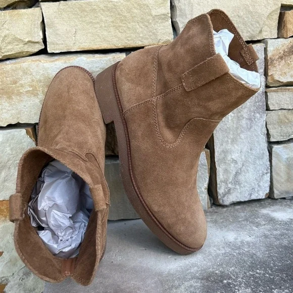 Lucky Brand Rhetty leather suede pull on booties in caramel tan NWOB Sz-9M.Q